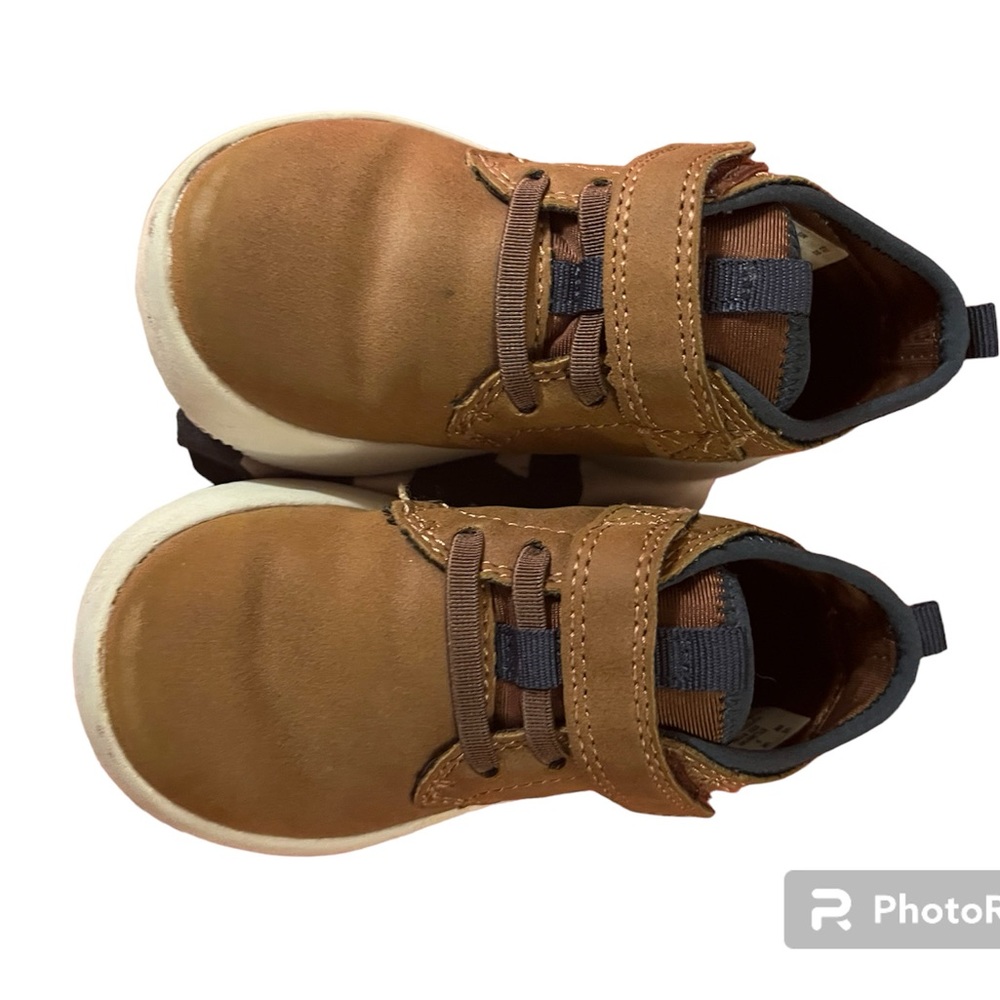 SPERRY’S brand toddler high tops. Size 6M.